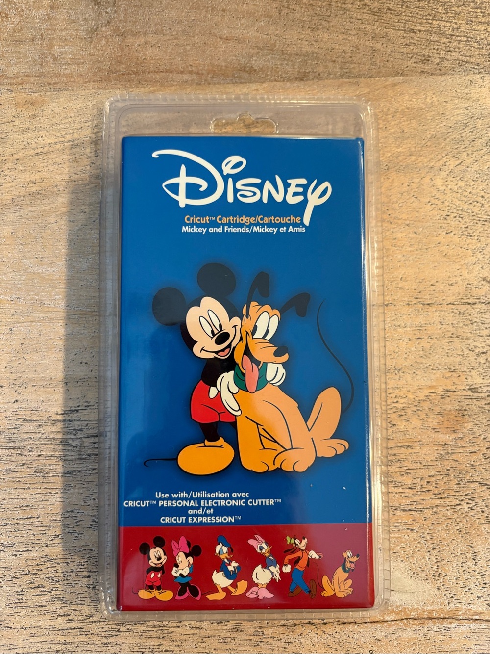 Disney Cricut Cartridge Mickey and Friends Sealed New Craft Set 29-0382 NWT